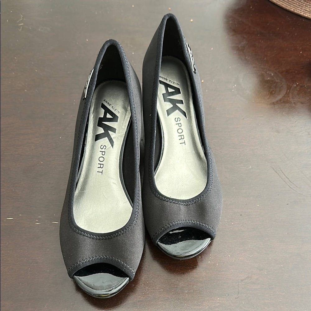 Anne Klein Women's Black Peep Toe Wedges